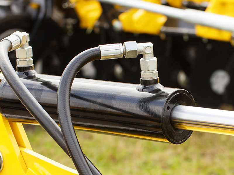 Performance Standards and Daily Maintenance Guide for Hydraulic Hoses